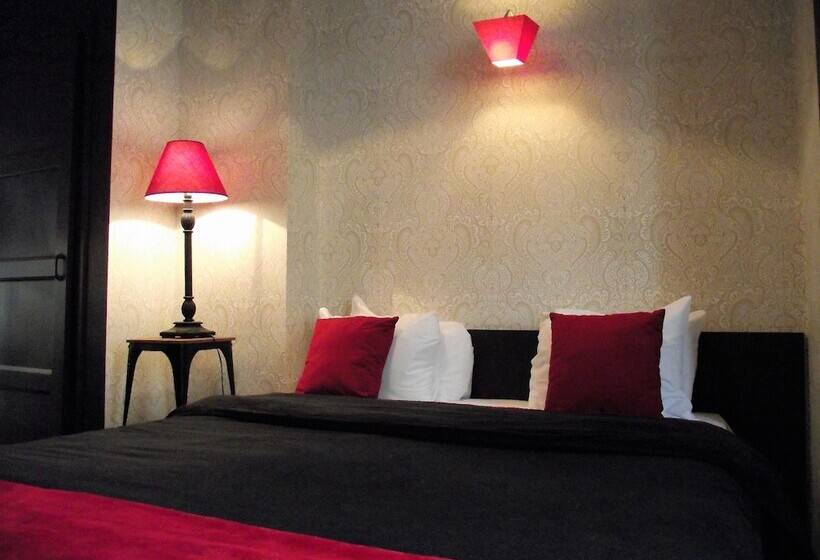 Quarto Estandar, Mondial