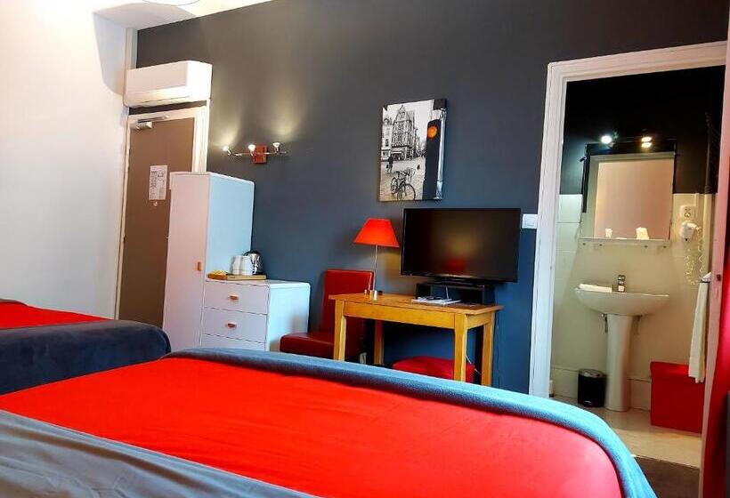 Quarto Familiar, Mondial