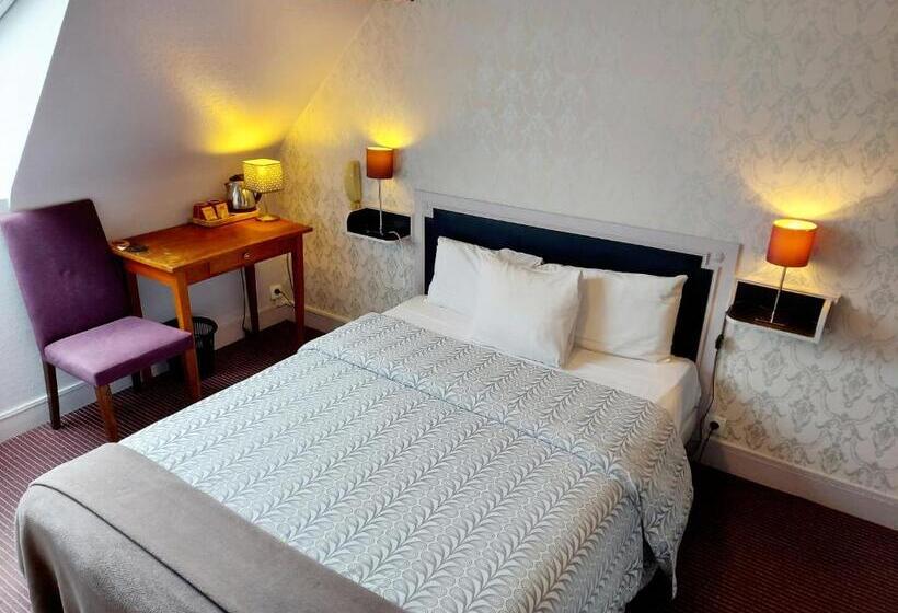 Quarto Basic, Mondial