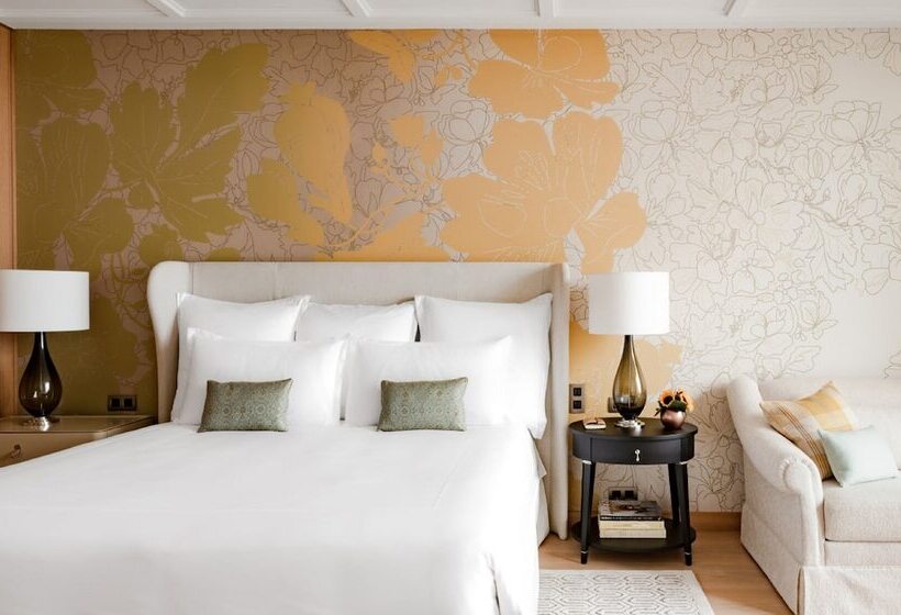 Полулюкс, Royal Champagne Hotel & Spa