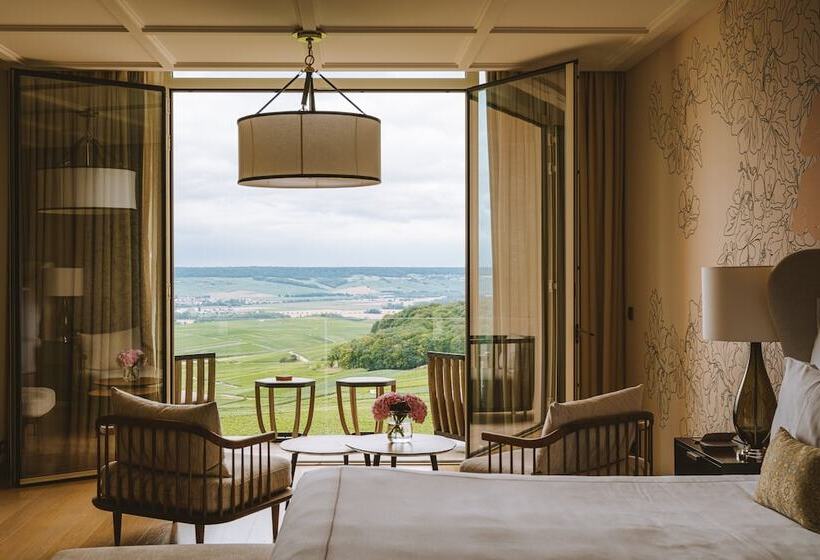 Люкс, Royal Champagne Hotel & Spa