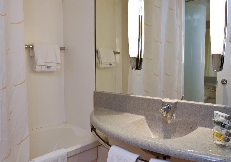 패밀리 룸, Novotel Aix En Provence Pont De L Arc