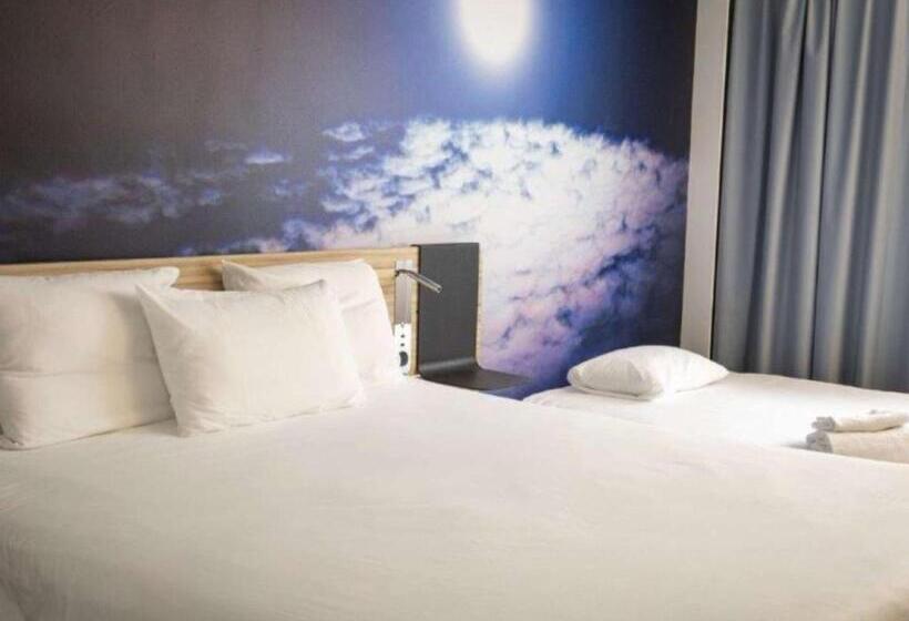 Номер Классика Двуспальная Кровать, Novotel Valence Sud