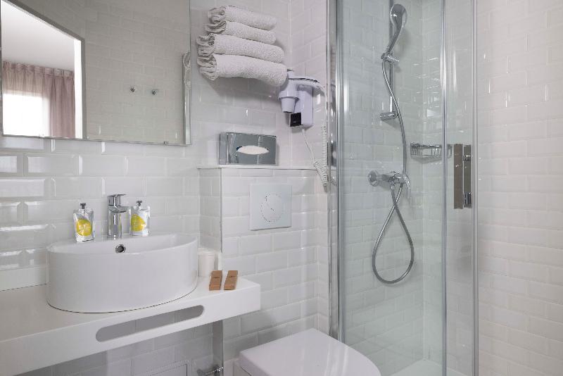 クラシックルーム, L Interlude