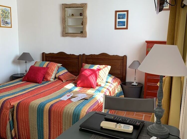 اتاق کلاسیک, Le Pre Catelan