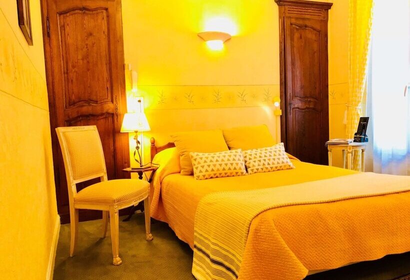 اتاق کلاسیک, Le Pre Catelan