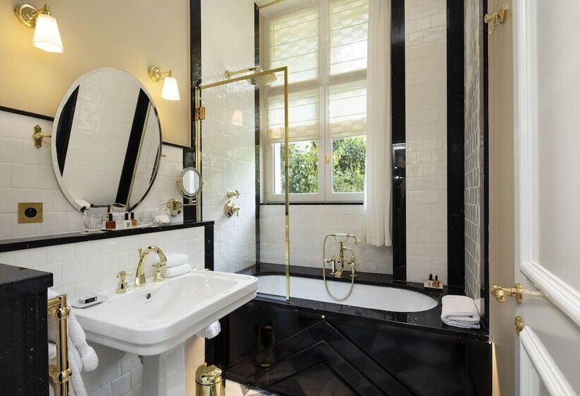 اتاق سوپریور, Relais Christine
