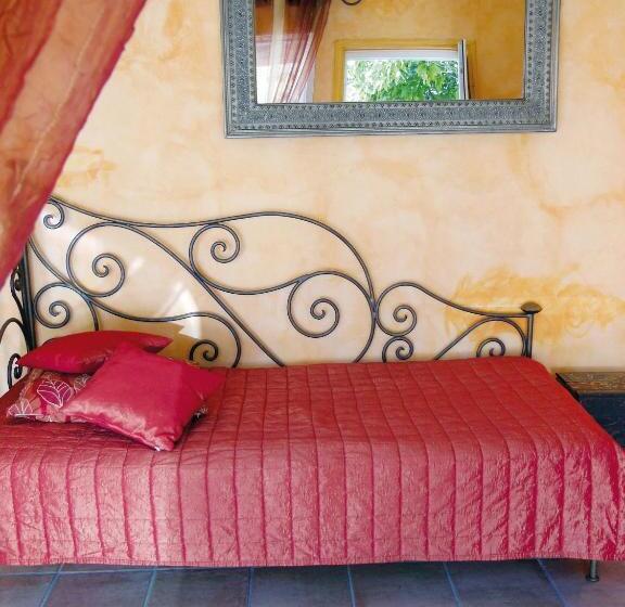 Люкс с Террасой, Hôtel La Villa Sainte Valérie Adults Only