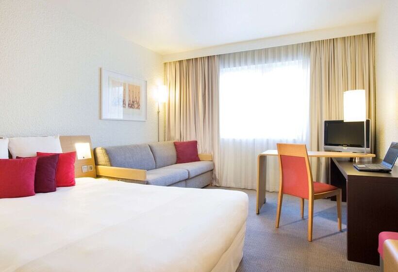 Номер Классика Двуспальная Кровать, Novotel Atria Nimes Centre