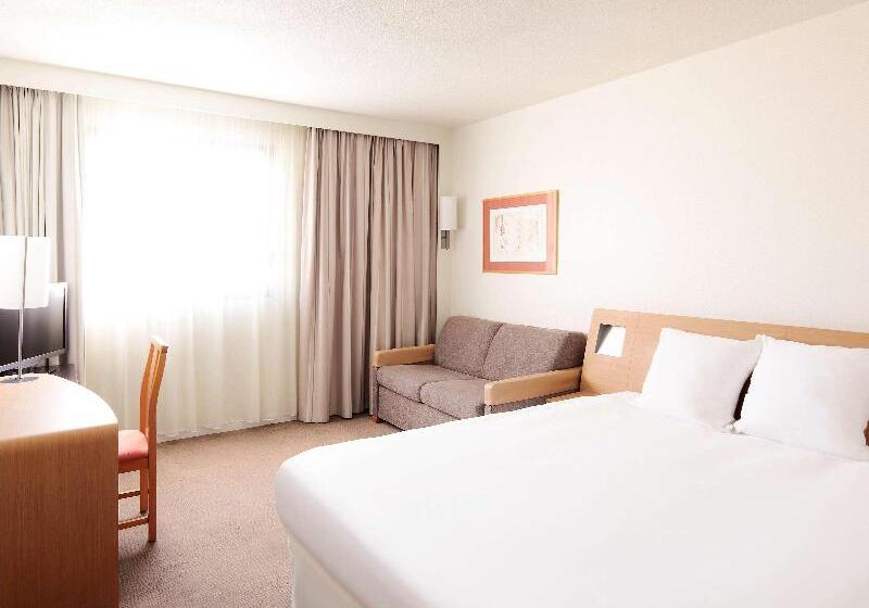 Номер Классика Двуспальная Кровать, Novotel Atria Nimes Centre