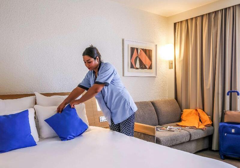 Номер Executive, Novotel Poissy Orgeval