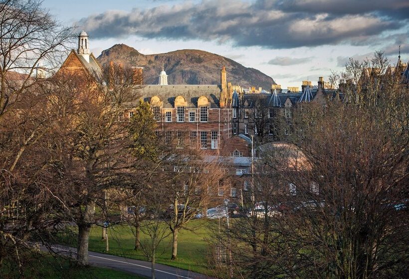 Номер Superior, The Bruntsfield