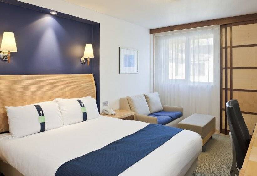 اتاق پرمیوم, Holiday Inn Ashford Central, An Ihg