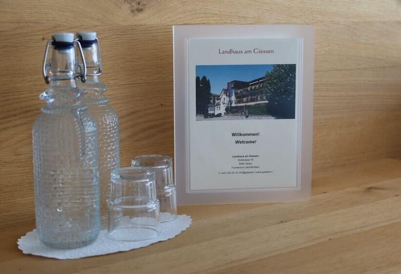 标准单人间, Giessen Hotel & Coffeehouse