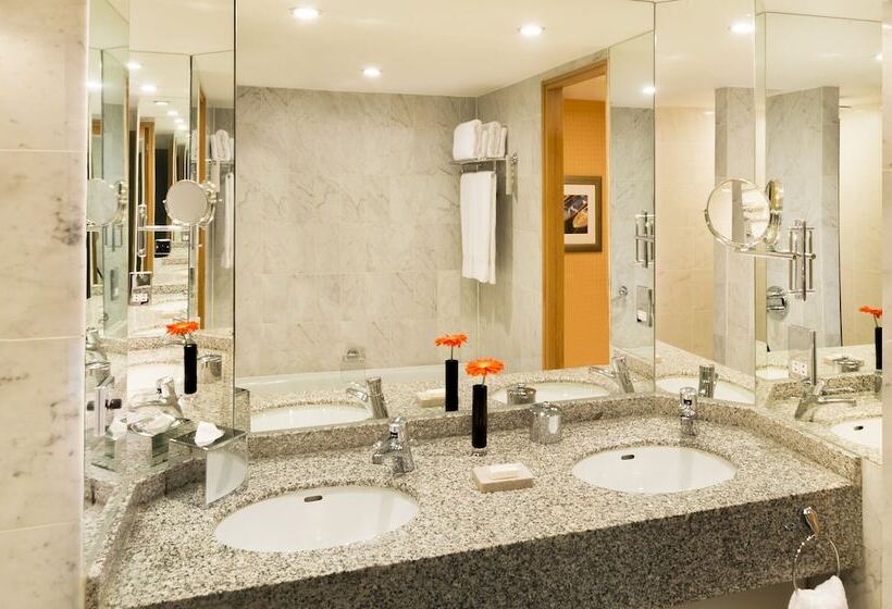 Люкс с Видом, The Chelsea Harbour Hotel And Spa