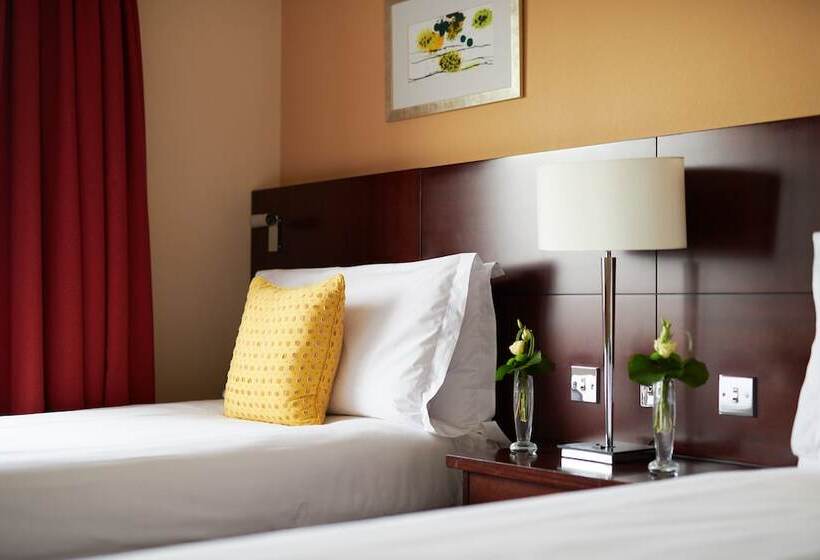 Люкс Вид на Реку, The Chelsea Harbour Hotel And Spa