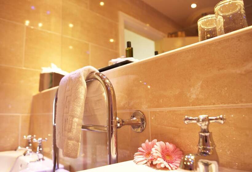 Номер Superior Вид на Море, Crown Spa Hotel Scarborough By Compass Hospitality