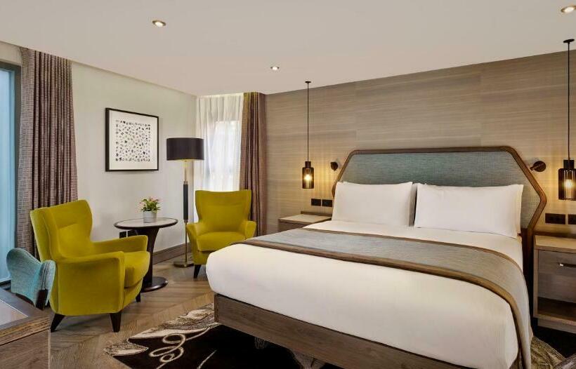 Полулюкс Кровать Кинг, Doubletree By Hilton  London  West End