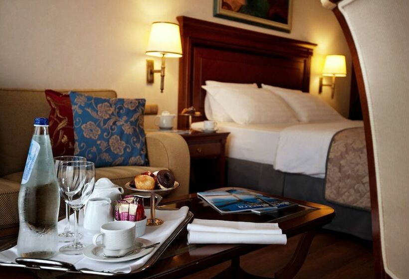 가든 전망 주니어 스위트, Electra Palace  Athens