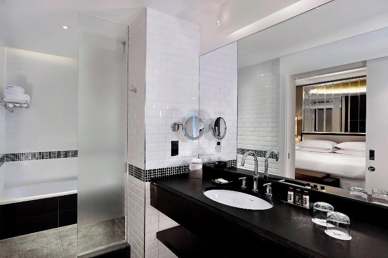 Номер Superior Кровать Кинг, Sheraton Grand London Park Lane