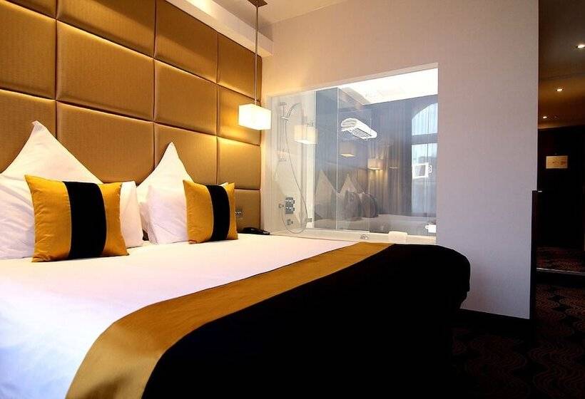 سوییت جونیور, Montcalm Piccadilly Townhouse, London West End