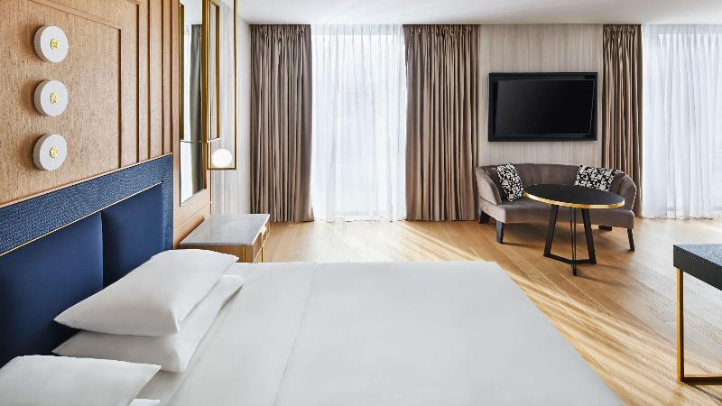 Полулюкс Кровать Кинг, Grand Hyatt Athens