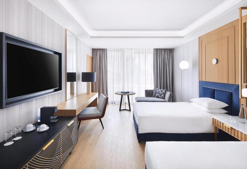 اتاق لوکس با چشم‌انداز, Grand Hyatt Athens