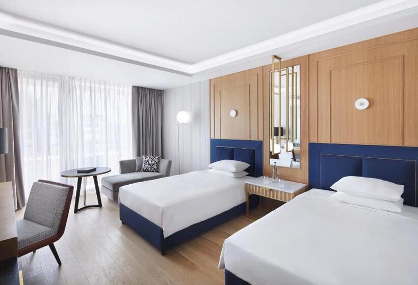 اتاق لوکس با چشم‌انداز, Grand Hyatt Athens