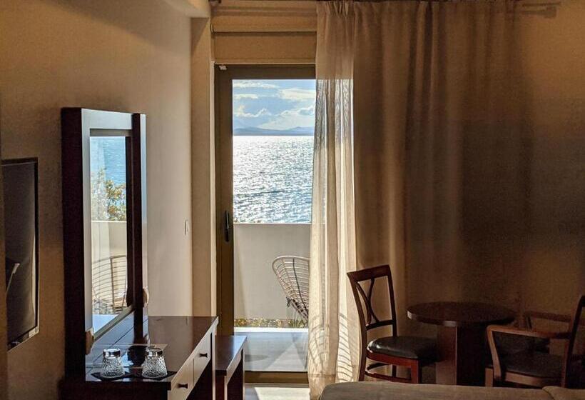 Номер Superior, Lepanto Beach