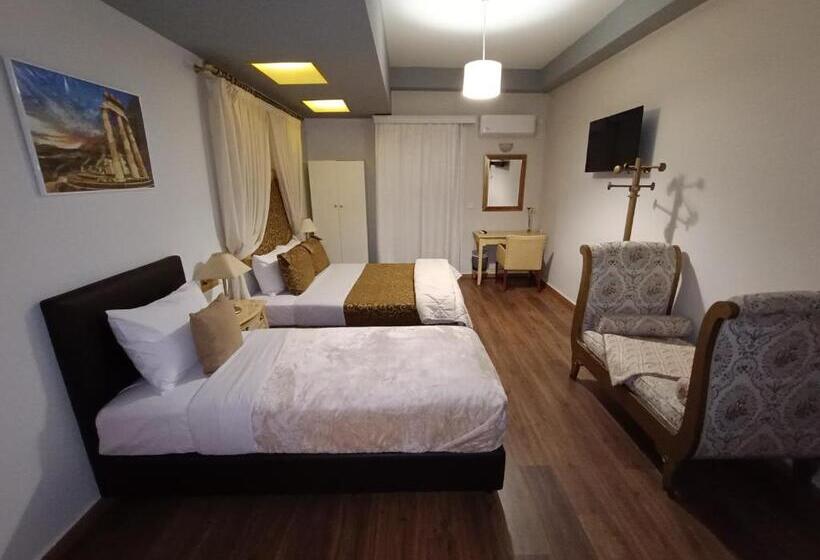 Номер Стандарт Трехместный, Queens Leriotis