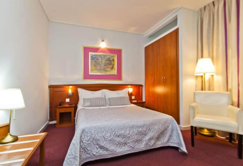 Номер Стандарт, Triton Hotel Piraeus