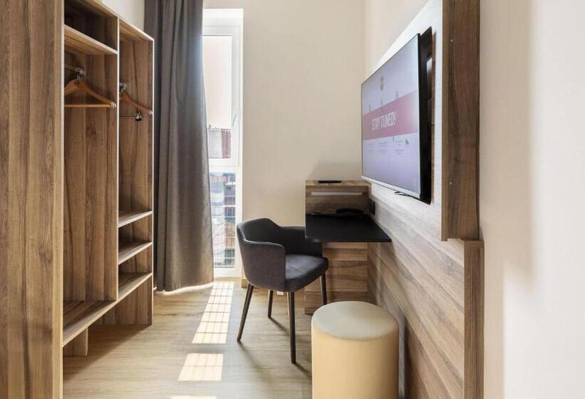اتاق استاندارد یک نفره, B&B HOTEL Como Baradello