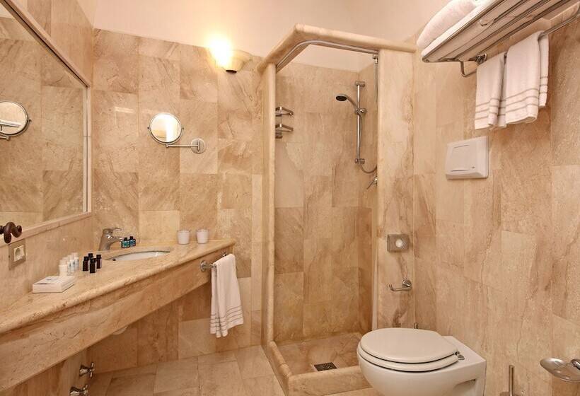 اتاق سوپریور, Balocco