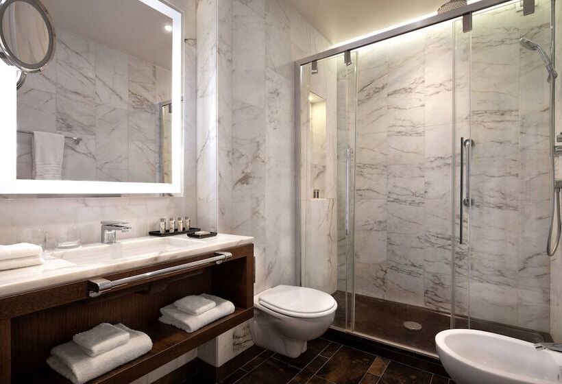 Номер Superior, Renaissance Tuscany Il Ciocco Resort & Spa