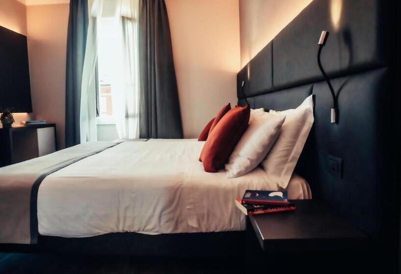 Comfort room with balcony, Benaco