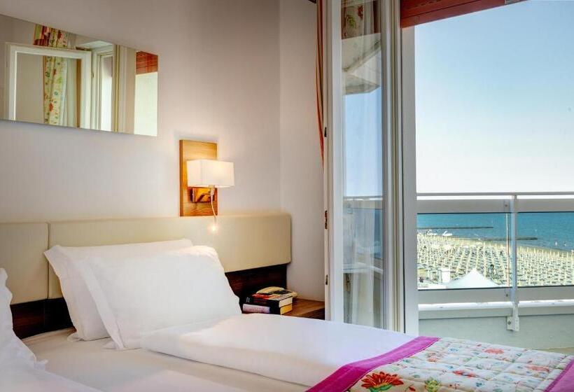 Номер Economy, Cavalieri Palace