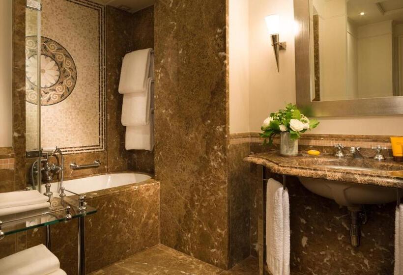 行政套房, Rocco Forte Hotel Savoy