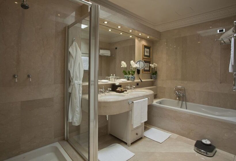 اتاق لوکس, De La Ville Monza   Small Luxury Hotels Of The World