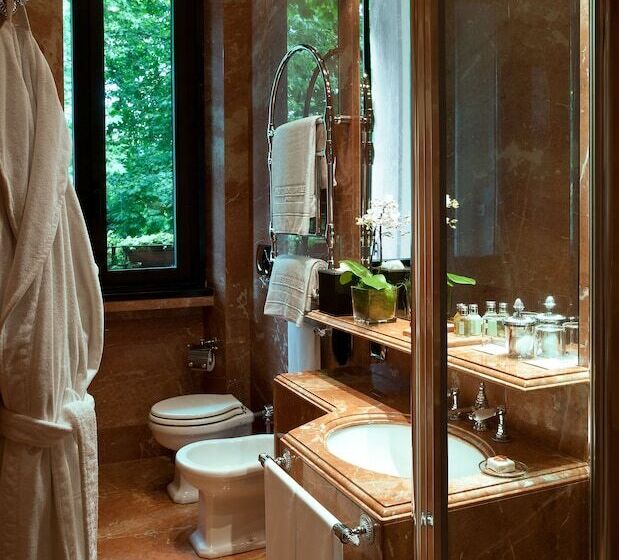 اتاق سوپریور, De La Ville Monza   Small Luxury Hotels Of The World