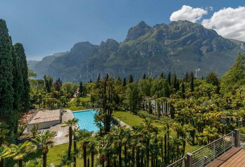 자쿠지 스위트, Du Lac Et Du Parc Grand Resort