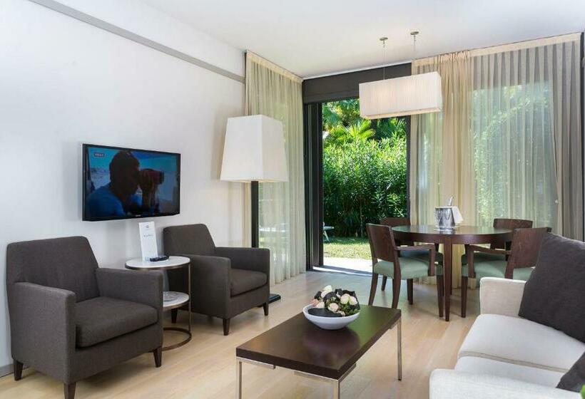 자쿠지 스위트, Du Lac Et Du Parc Grand Resort
