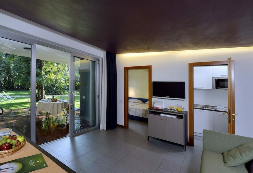 스탠다드 방갈로, Du Lac Et Du Parc Grand Resort