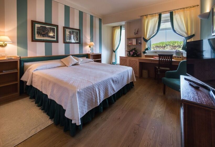 Классический Номер, Gallia Palace Hotel   Relais & Châteaux
