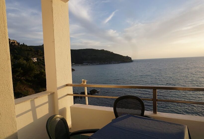Triple Room Sea View, Lido Ficocella