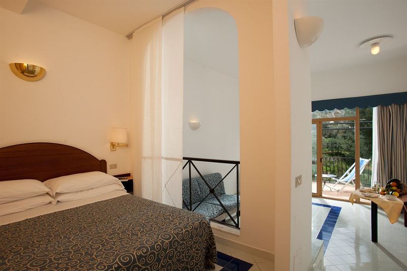 Семейный Номер Economy, Royal Positano