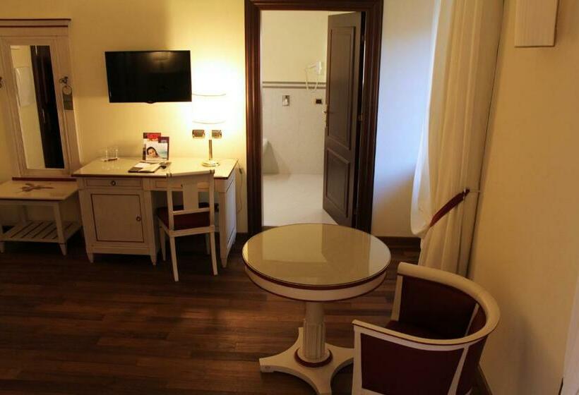 Номер Deluxe, Villa Quaranta Tommasi Wine Hotel & Spa