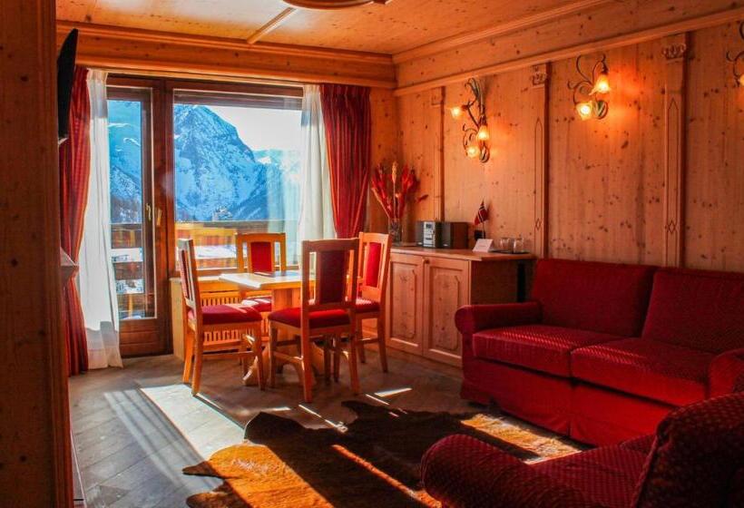 سوئیت با تخت بزرگ, Grand Hotel Sestriere