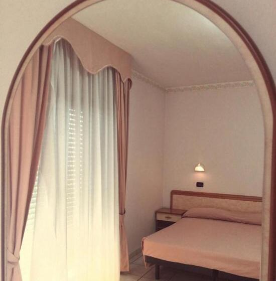 Трехместный Номер Superior, Albergo San Michele