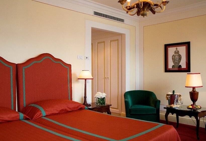 اتاق سوپریور با چشم‌انداز, Grand Hotel Majestic