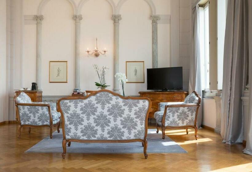 Люкс, Imperiale Palace
